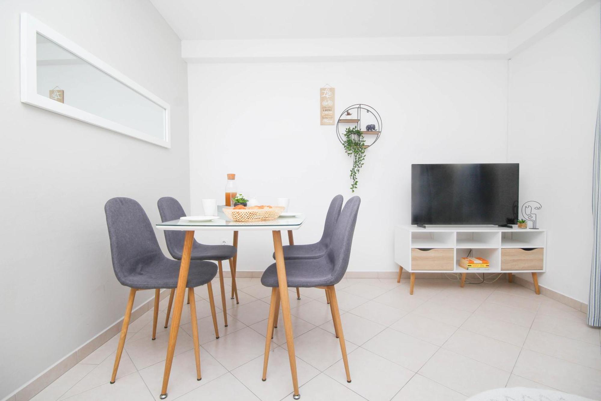 Family Petrov Apartments Vodice Room photo